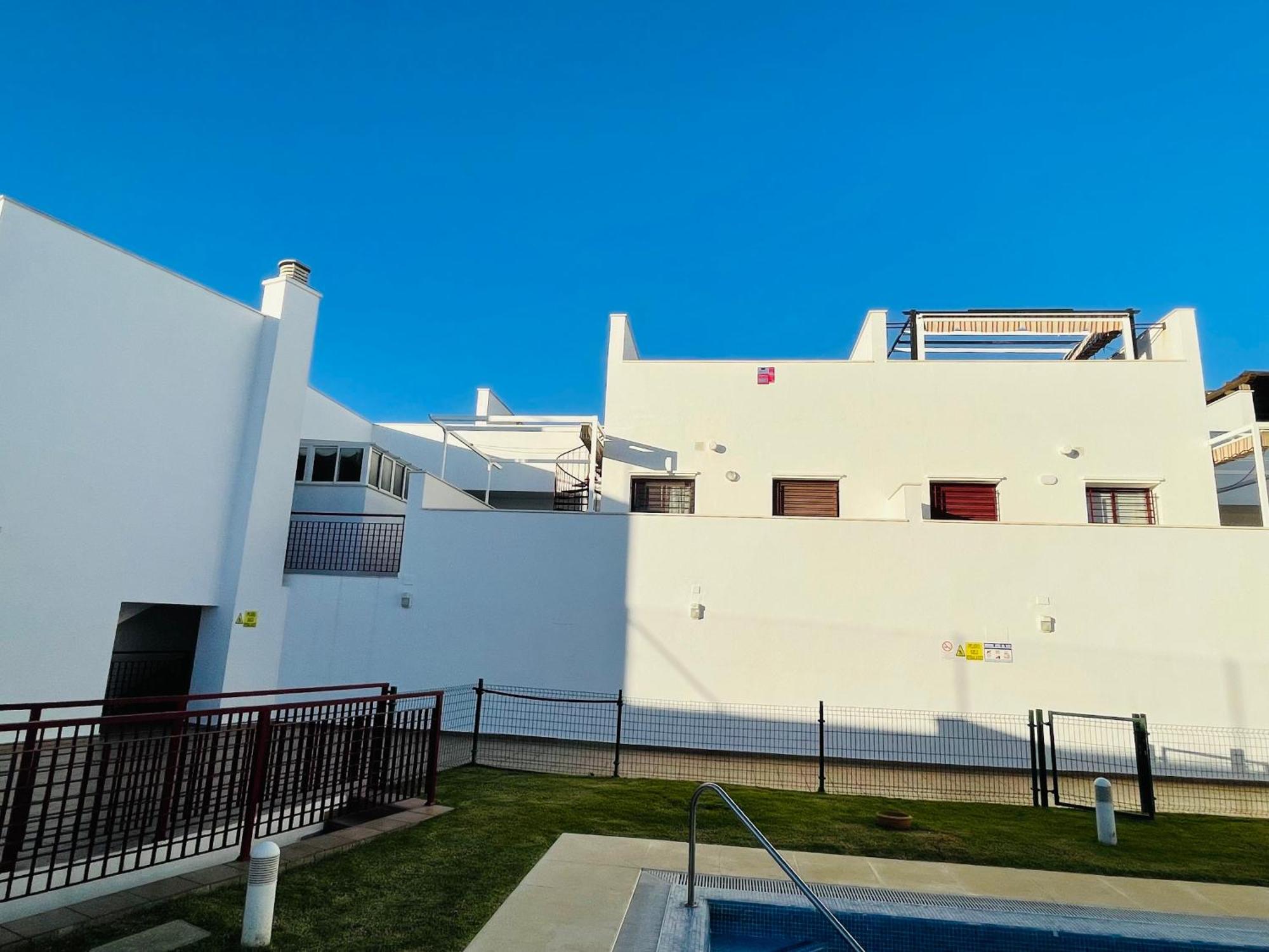 Atico Premium Conil Con 2 Terrazas, Parking, Piscina, Aire Ac Y Wifi -Solo Familias Y Parejas- Lägenhet Conil De La Frontera Exteriör bild